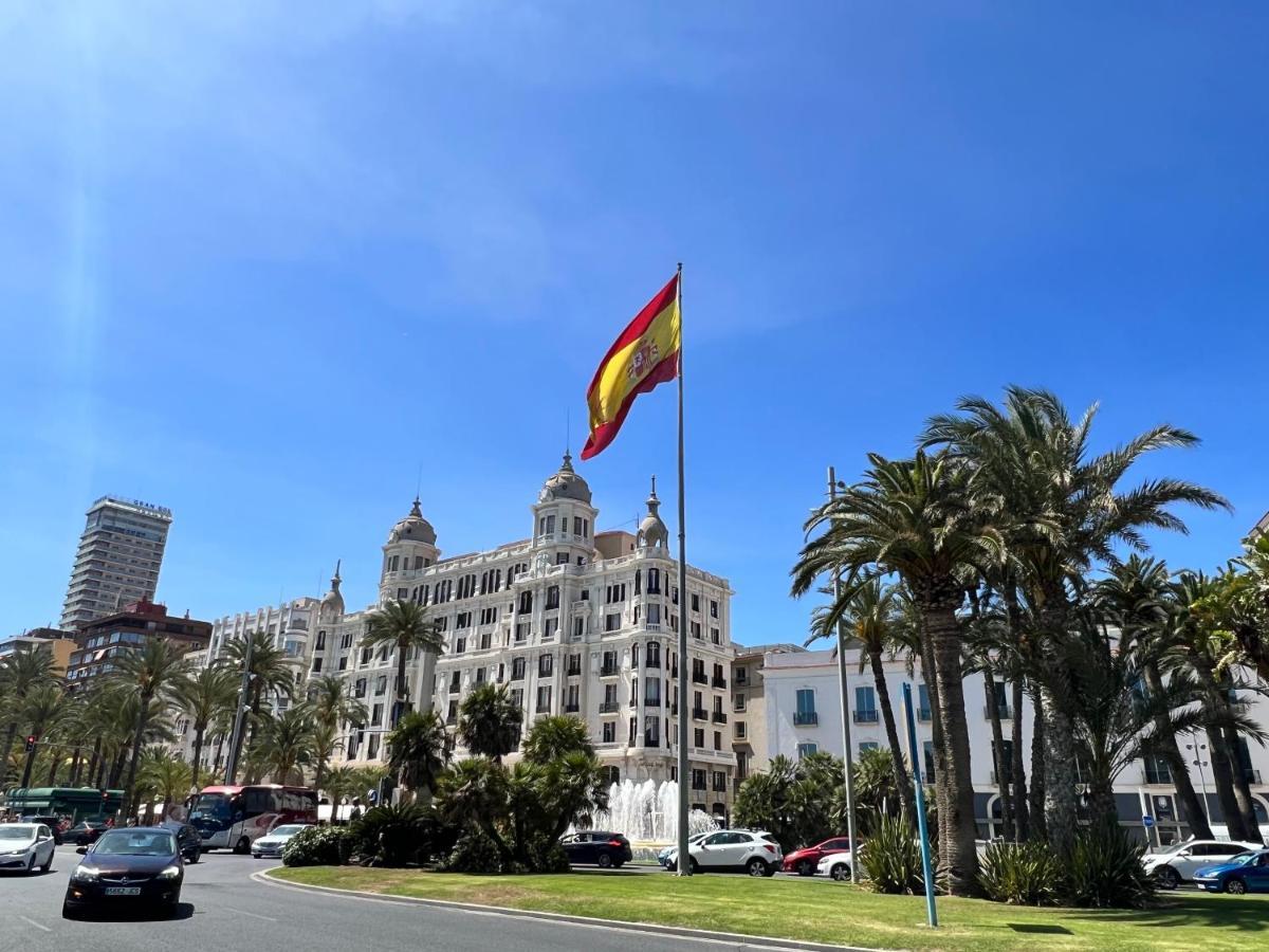 New! Cosy Two Bedroom Apartment By The Beach Alicante Exterior foto